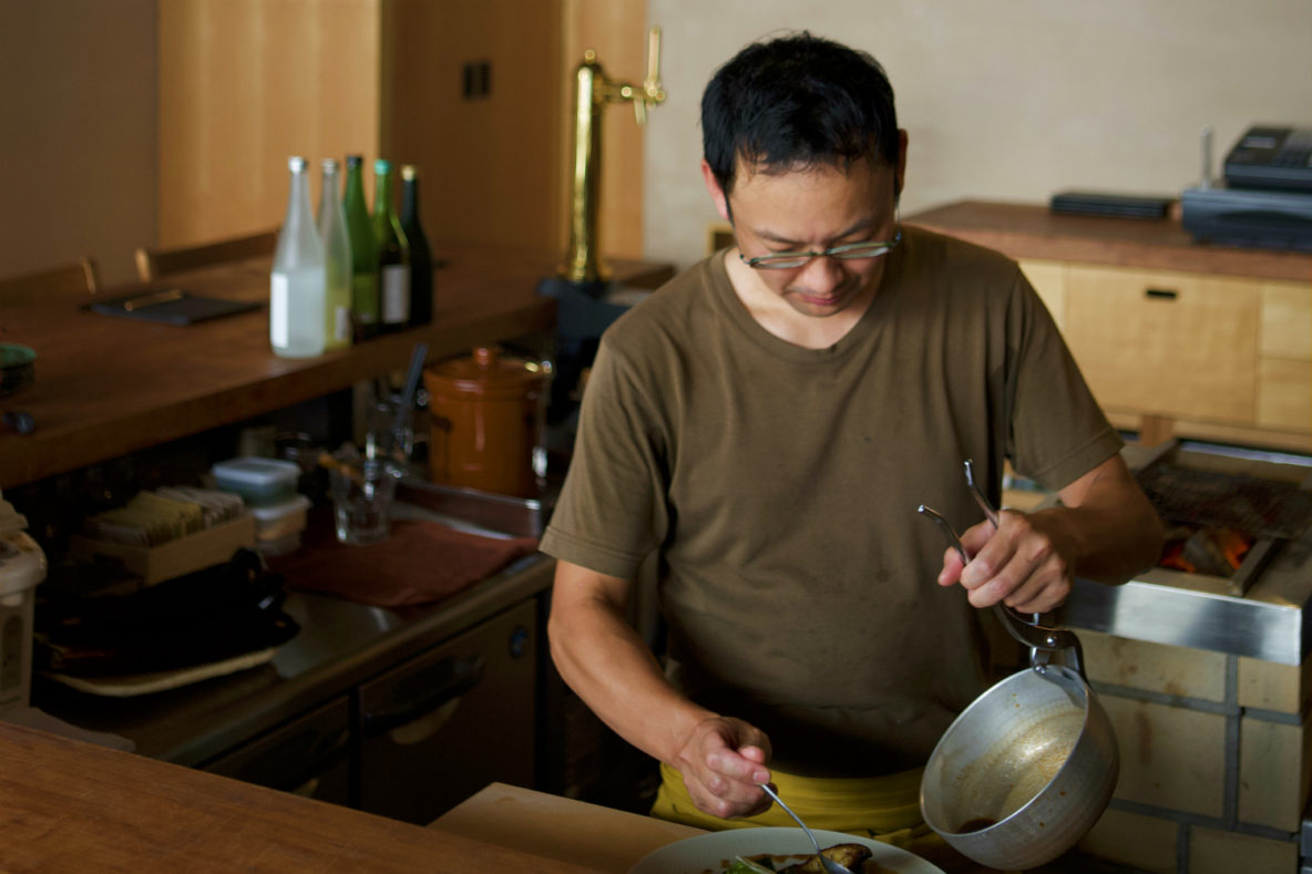 Sake-centric izakaya serving comfort by the bowlful, Owan, Izakaya